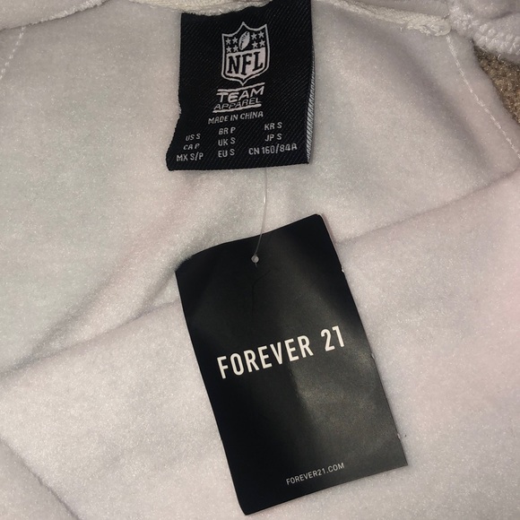 NEW W/ TAGS Cropped Hoodie W/ Cutout Shoulders - Picture 2 of 2